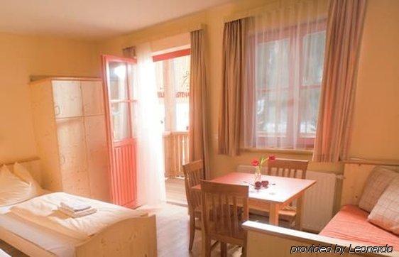 Jufa Hotel Donnersbachwald Oda fotoğraf