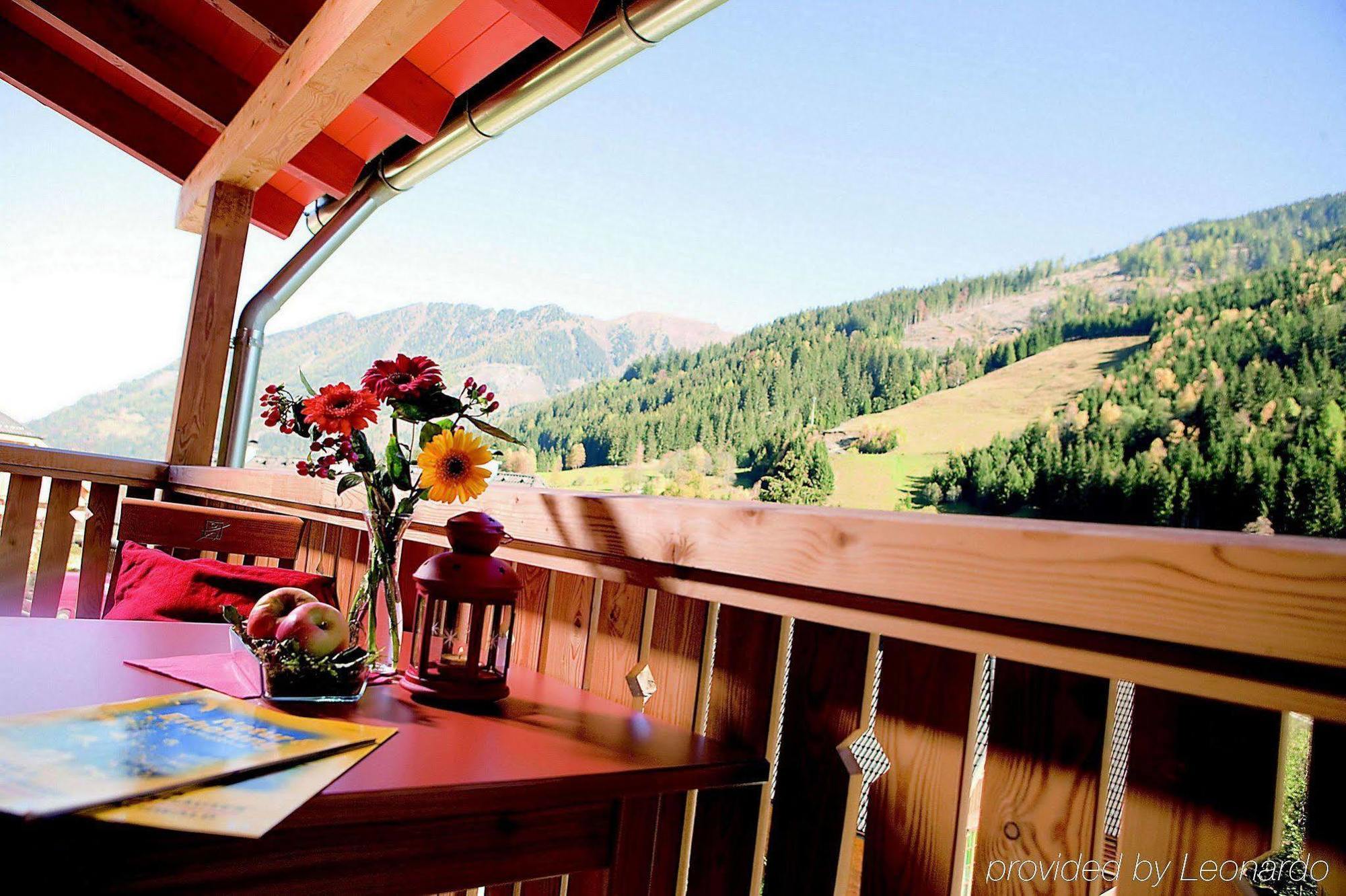 Jufa Hotel Donnersbachwald Restoran fotoğraf